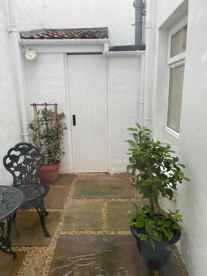 Eleven Upway Street Villa Weymouth Bagian luar foto